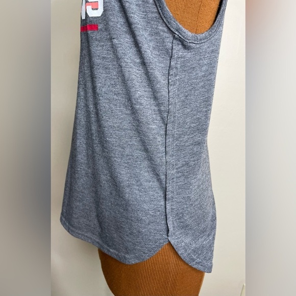 Old Navy Gray Love Wins Tank Top Size Medium - Picture 2 of 7